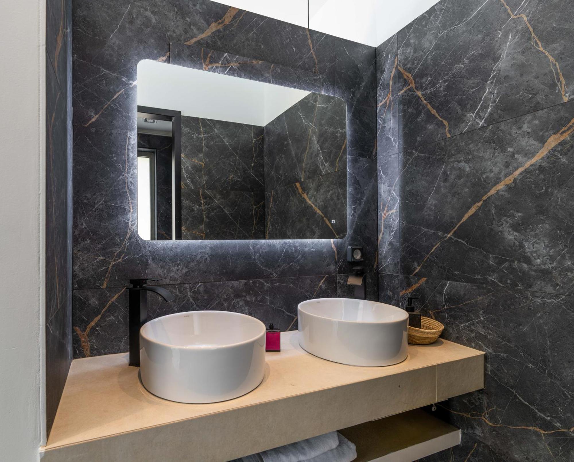 Mellamare Luxury Suites Athánion Eksteriør bilde